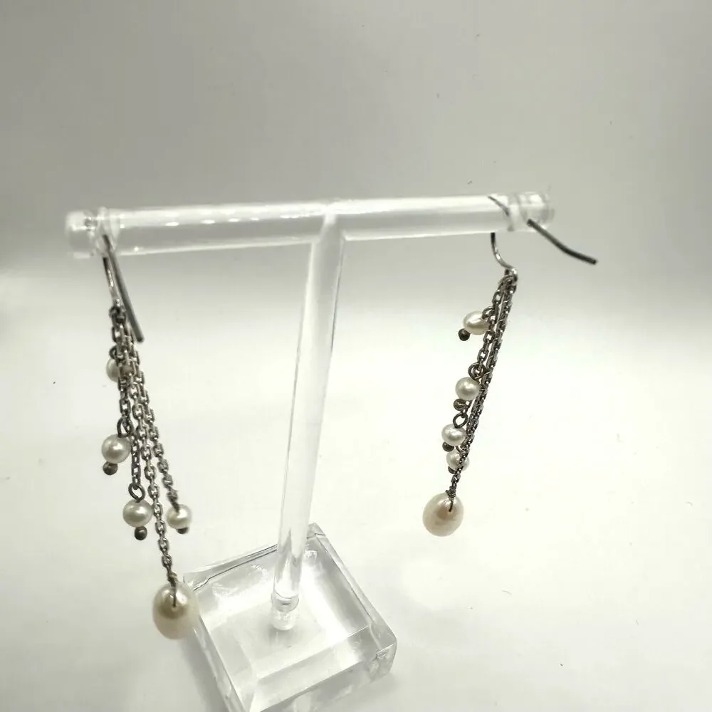 Unbranded Silver tone dangle drop faux pearl pierced earrings Preppy